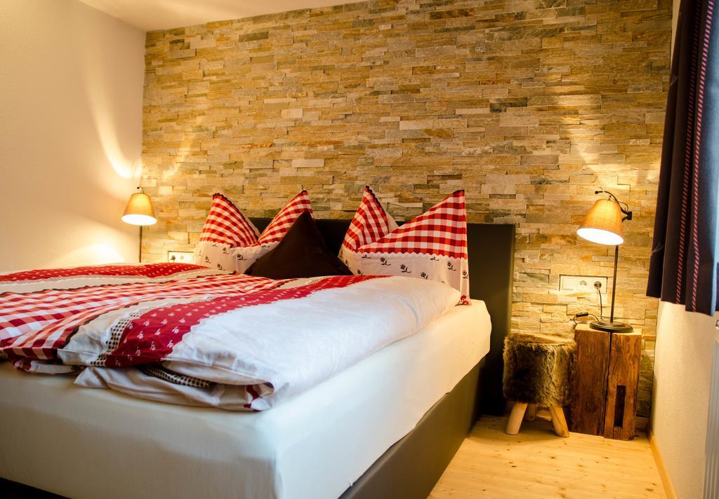 Ferienhaus Oetztal-Lodge Sautens Oda fotoğraf